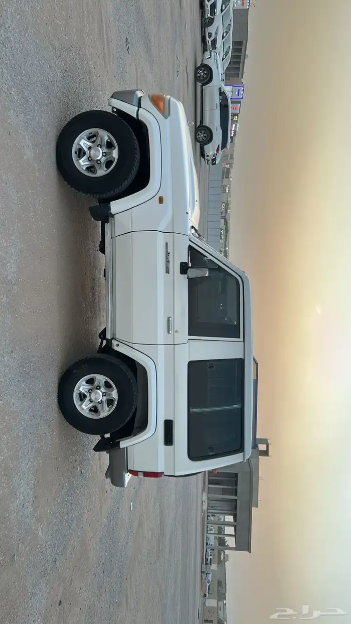 ربع حكومي ماشي قليل 1