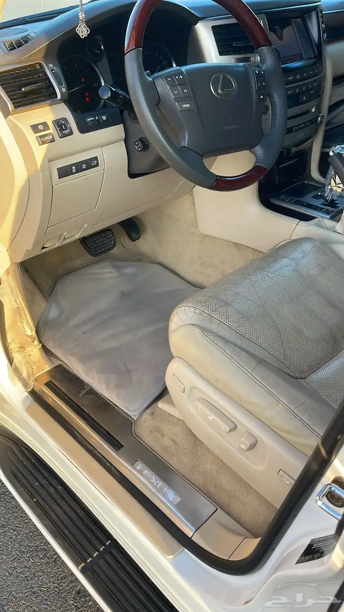 لكزز 2013 بريمي 26