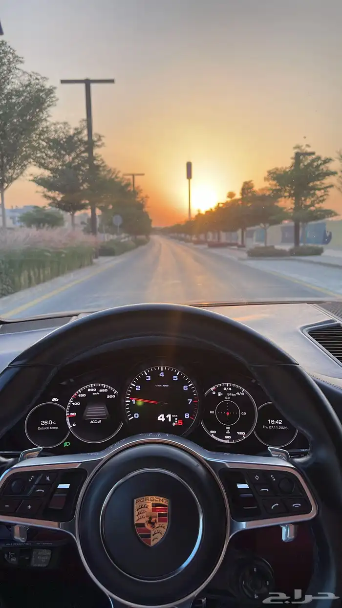 بورش كايين S 2020 سعودي سماكو   لون نادر   داخلي أحمر 4