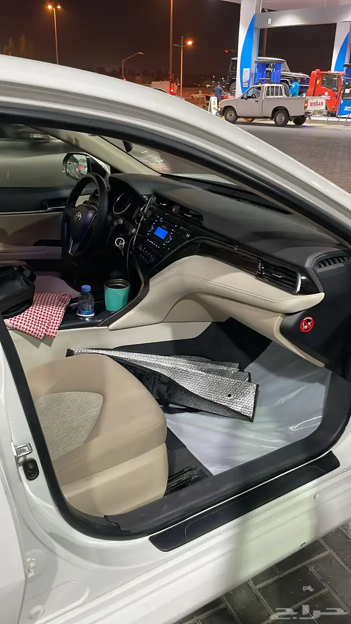 كامري 2019 LE سعودي نظيف مالك اول 4