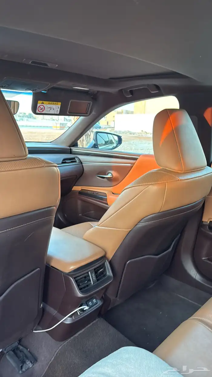 لكزس ES250 موديل 2021 نظيفة جدا  مالك ثاني 10