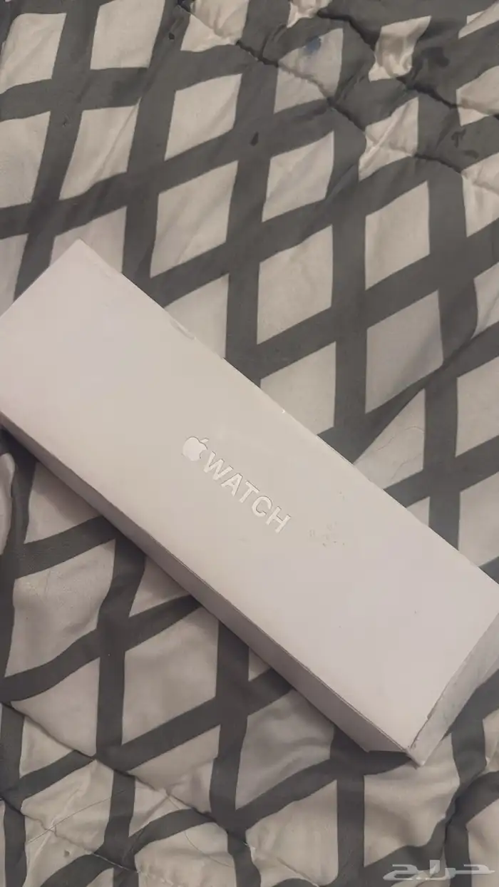 بيع ساعه ابل جديده عدم الأستخدام أو التجربه سبب البيع مقاس 0