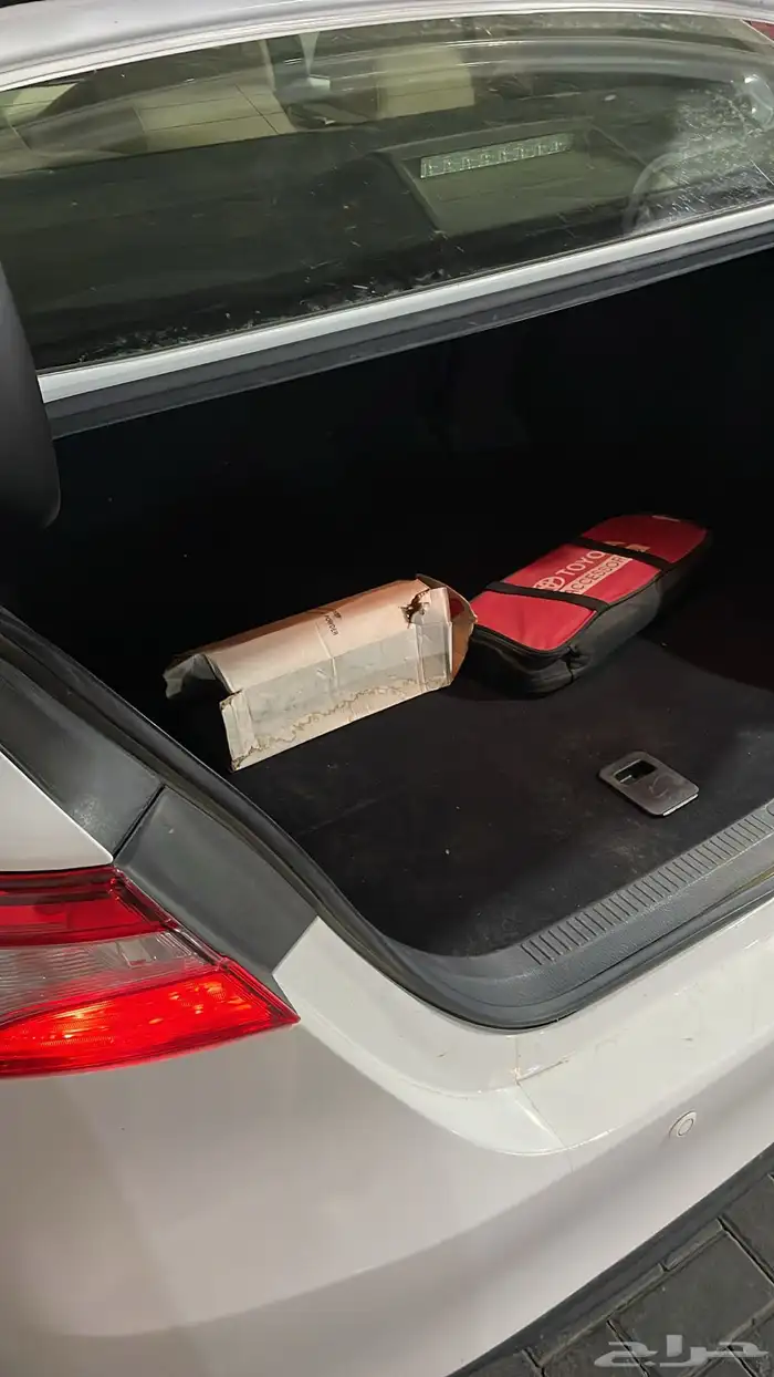 كامري 2019 LE سعودي نظيف مالك اول 3