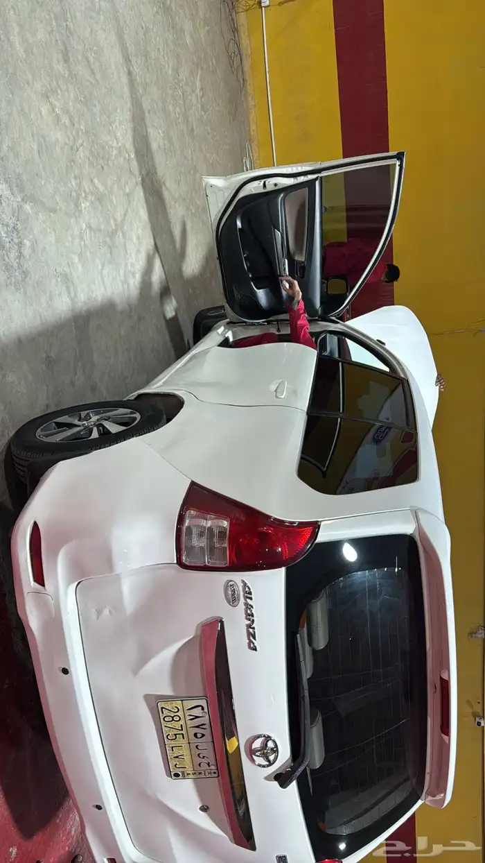 للبيع افانزا 2016 12