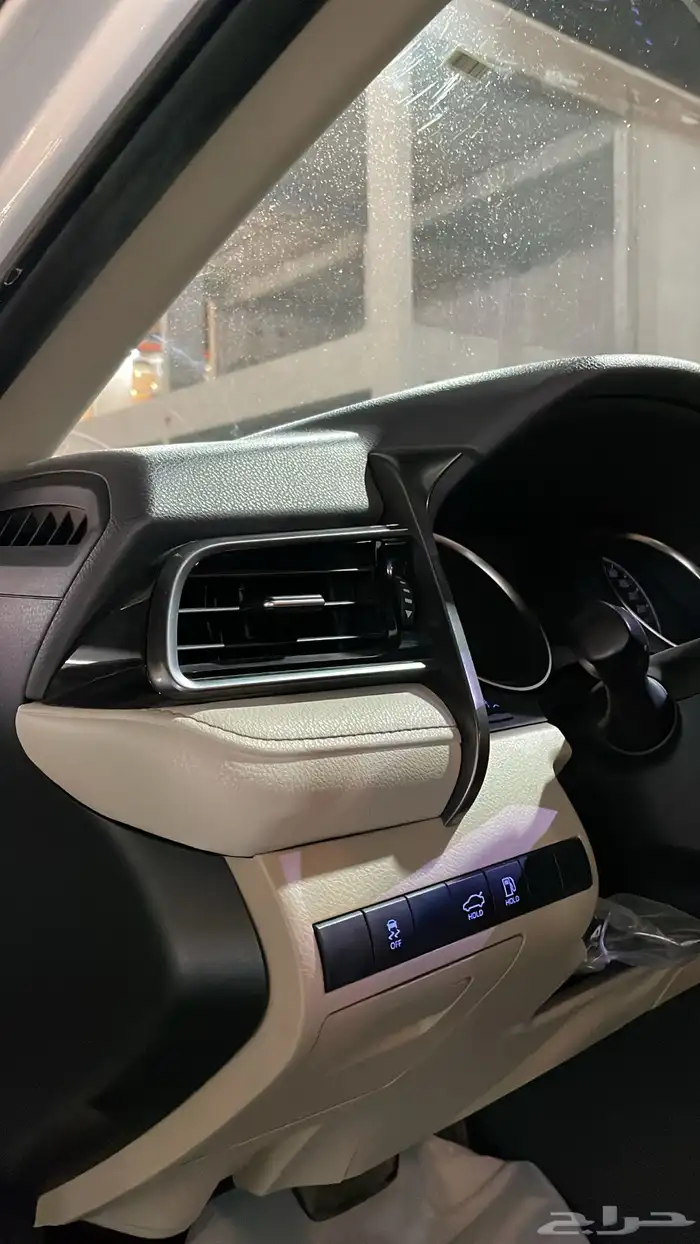 كامري 2019 LE سعودي نظيف مالك اول 10