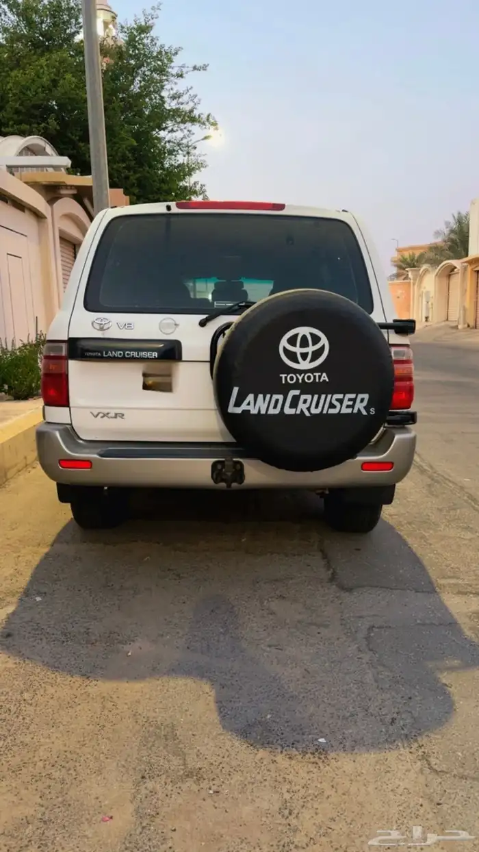للبيع لاندكروزر 1998 VX-R قير عادي 1