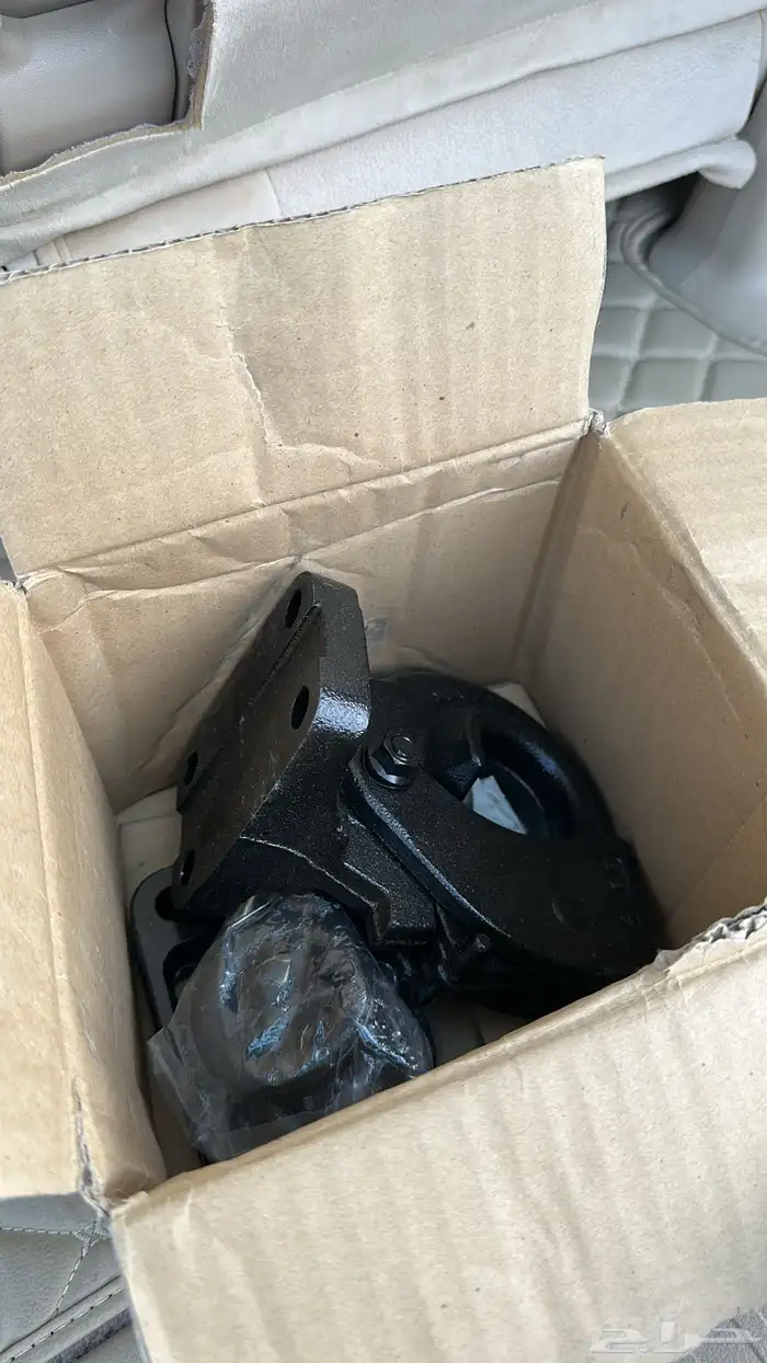 لاندكروزر 2020 مخزن للبيع 23