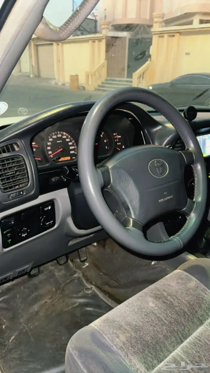 للبيع لاندكروزر 1998 VX-R قير عادي 8