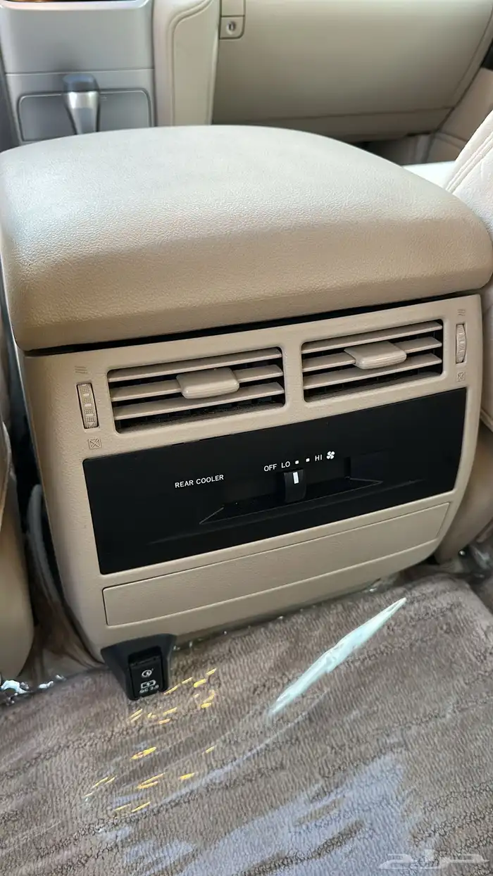 لاندكروزر 2020 مخزن للبيع 18