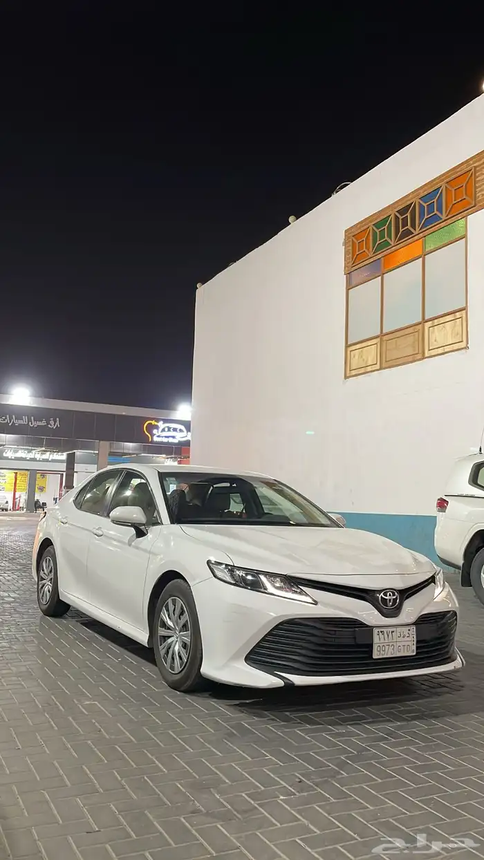 كامري 2019 LE سعودي نظيف مالك اول 13