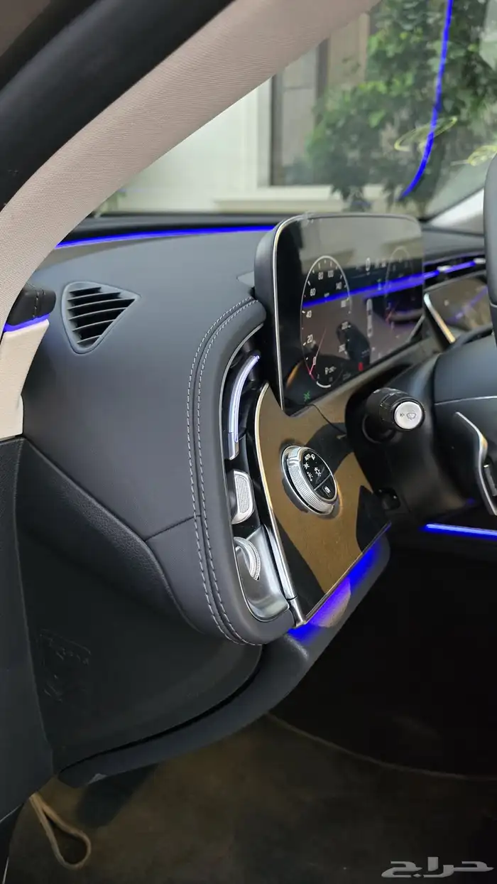 مرسيدس E200 موديل 2024 22