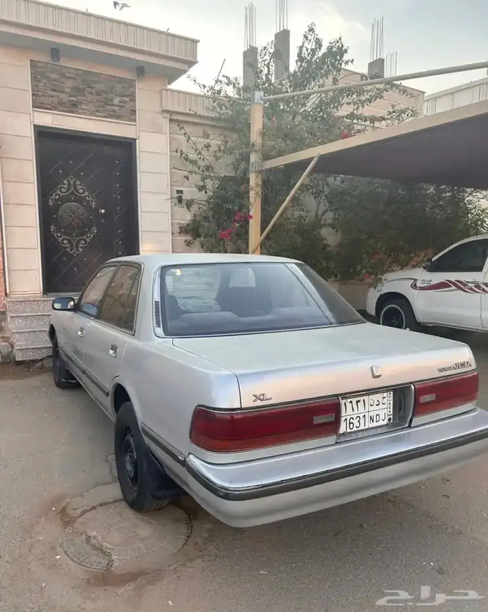 سيارة كرسيدا موديل 96 للبيع 1