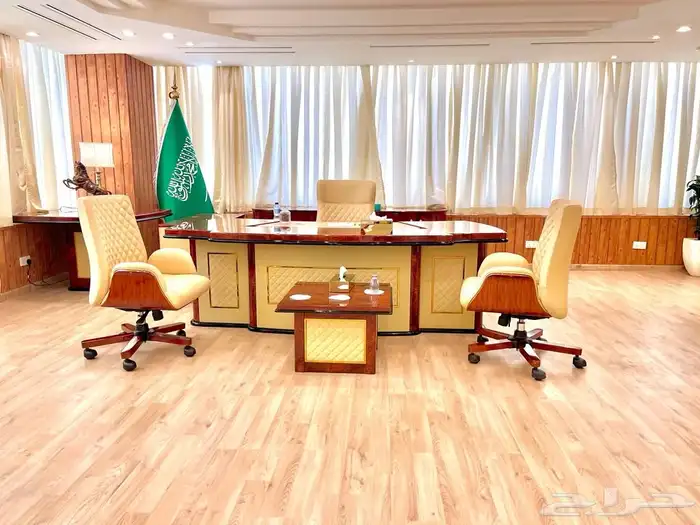 ملكي اثاث مكاتب طقم فخم جلد اخضر كامل طقم طاولة اجتماع كرسي 18