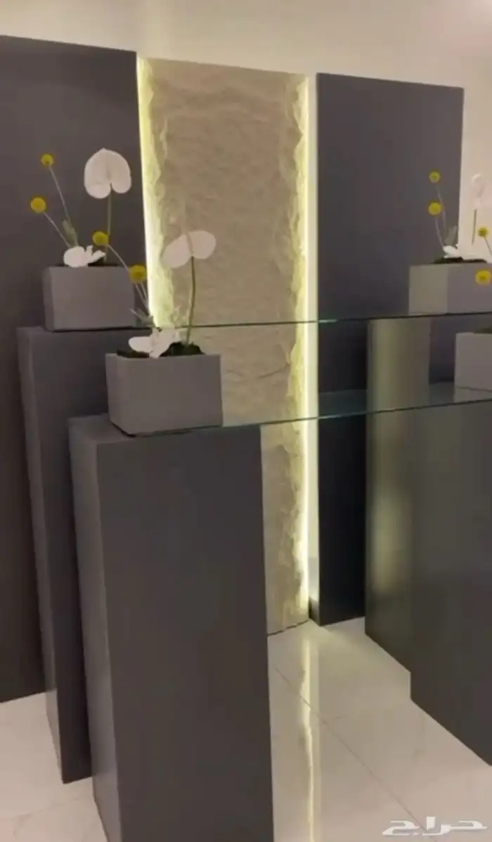 طاولات تاجير للبيع 0