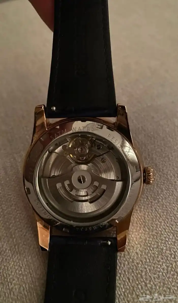 ساعة يد مميزه جدا 2