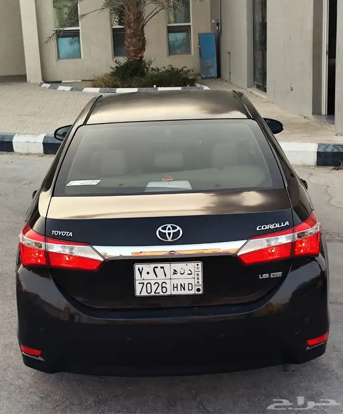 كورولا 2015 للبيع 8