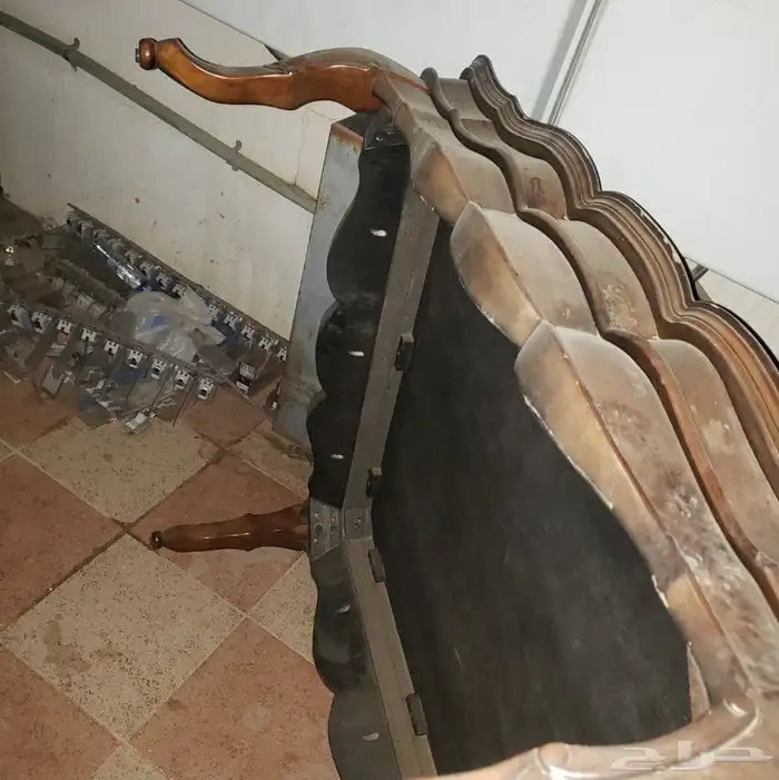 طاولة كبير خشابي ممتاز 2
