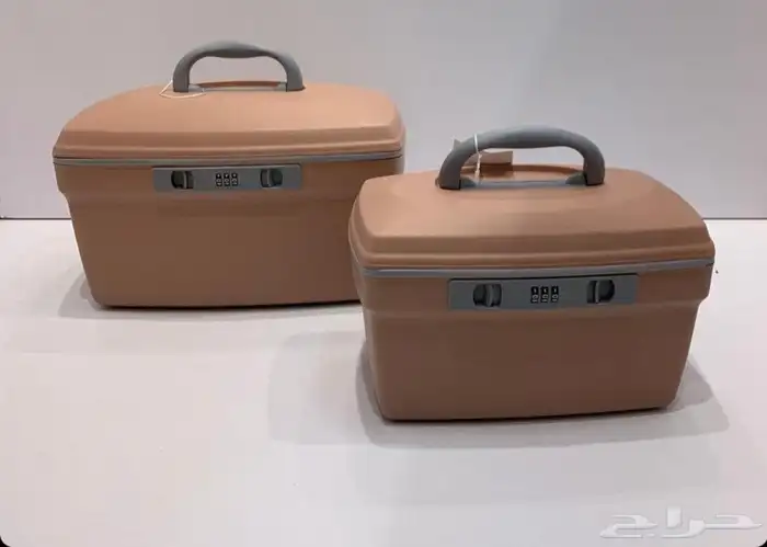 تخفيضات شنط وحقائب اكسسوارات وذهب 6