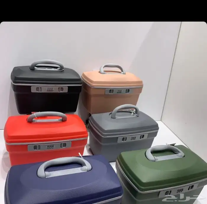 تخفيضات شنط وحقائب اكسسوارات وذهب 5