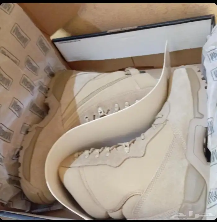 بسطار عسكري مقاس 43 3