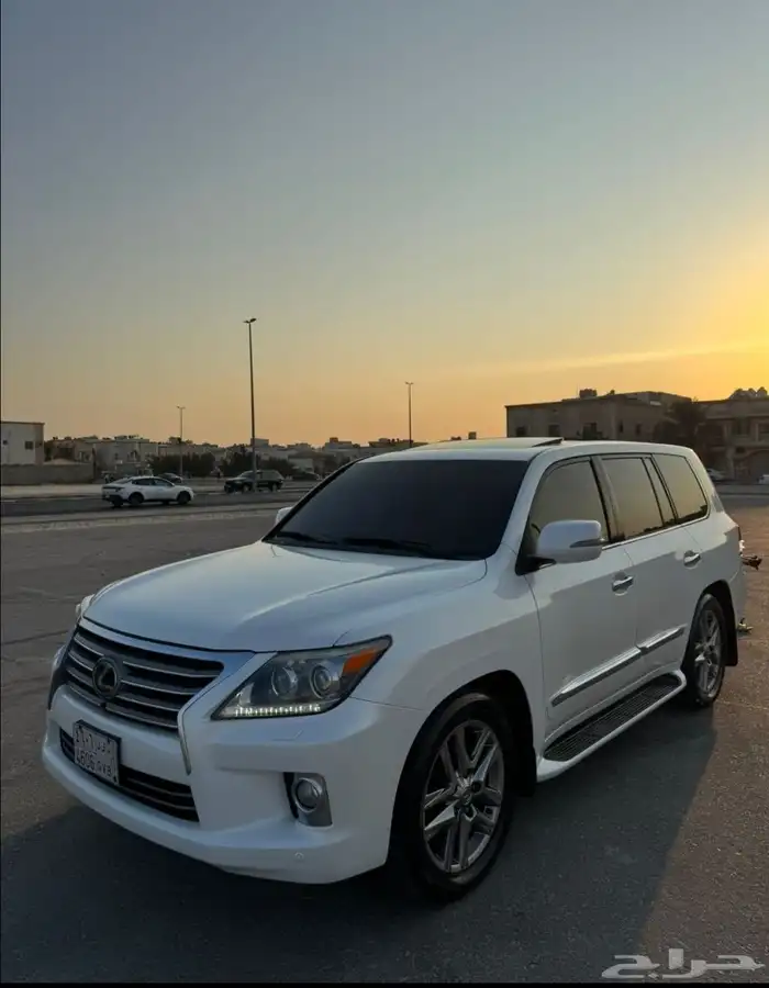 جيب لكزس Lx570 0