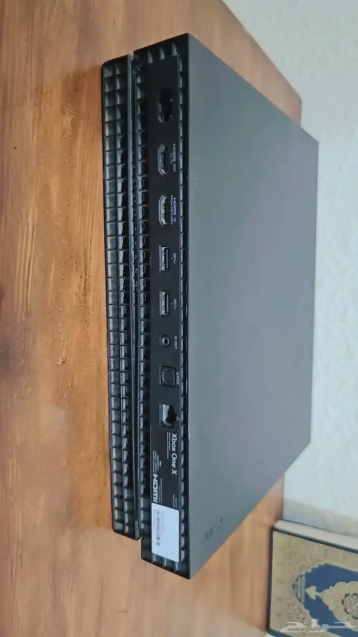 اكس بوكس xbox X نظيف جدا مع ألعاب ورخيص 7