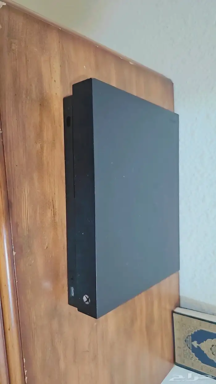اكس بوكس xbox X نظيف جدا مع ألعاب ورخيص 6