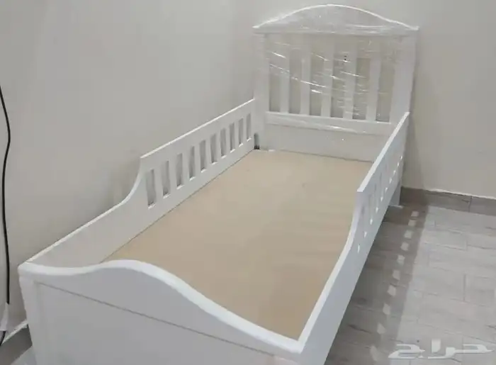 سرير خشب أطفال الون ابيض جديد المقاس 80 160 3