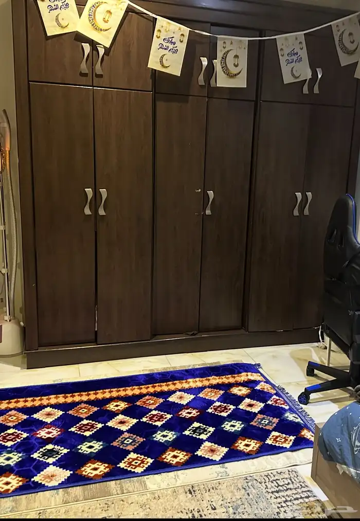 دولاب ملابس مستعمل   فقط 750 ريال 1