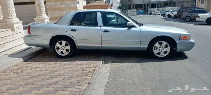 فورد كراون فكتوريا 2008 2