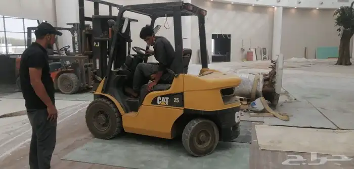 رافعه شوكيه فركلفت للايجار الصناعية الثالثه 5