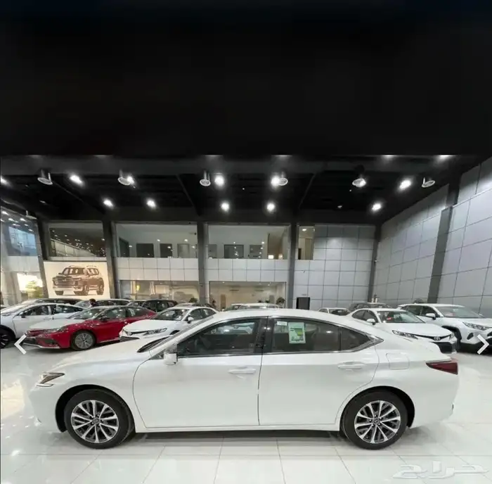 لكزس ES 350 CC موديل 2025 جميع الالوان اقساط بنوك 18
