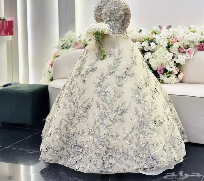 فستان ملكة استقبال للبيع 6