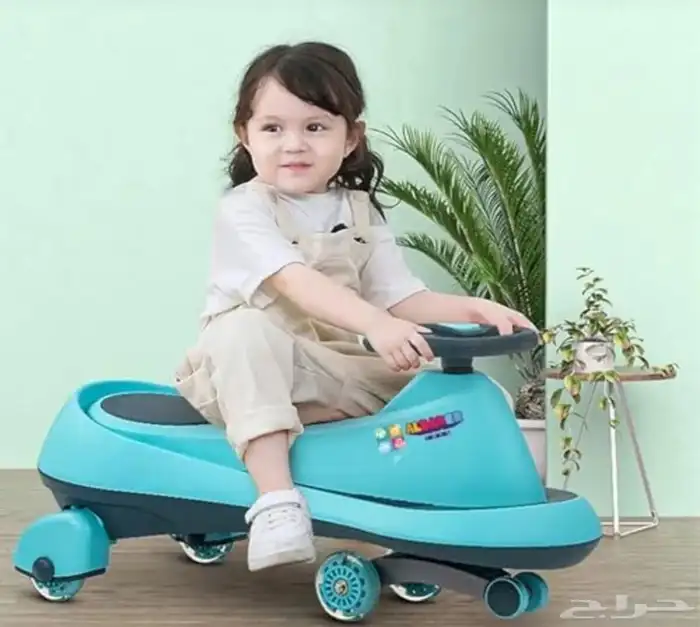 سيارة لعبه للاطفال جديد مو مستخدم بكرتونه 0