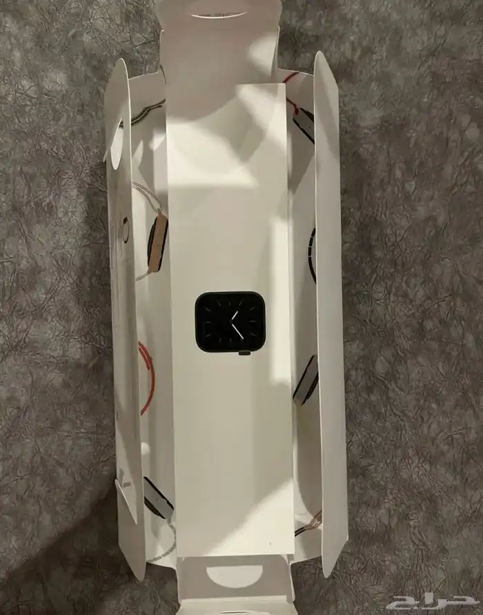 ساعة أبل series 5 4