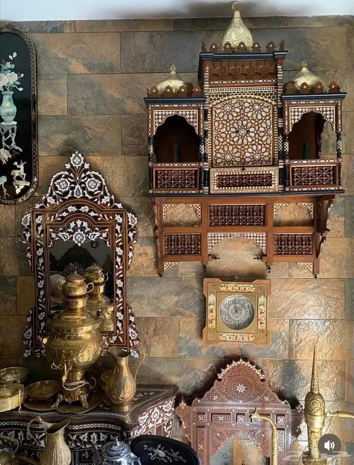 تحف خشب يدويه مصري ودمشقي وايراني مطعم بالصدف والنحاس انتيك 10