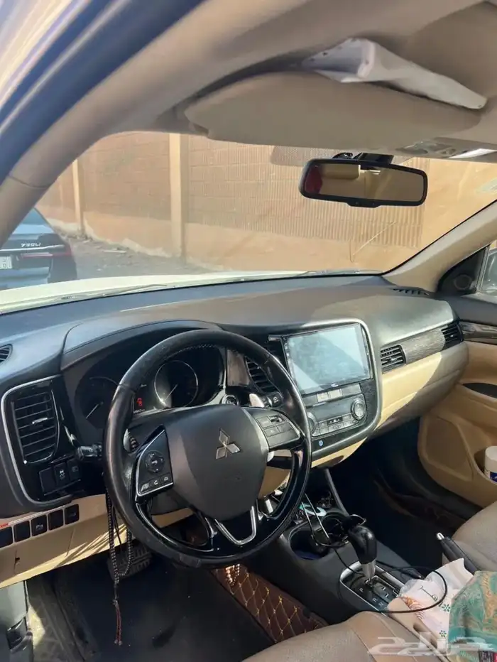 متسوبيشي اوتلاندر 3