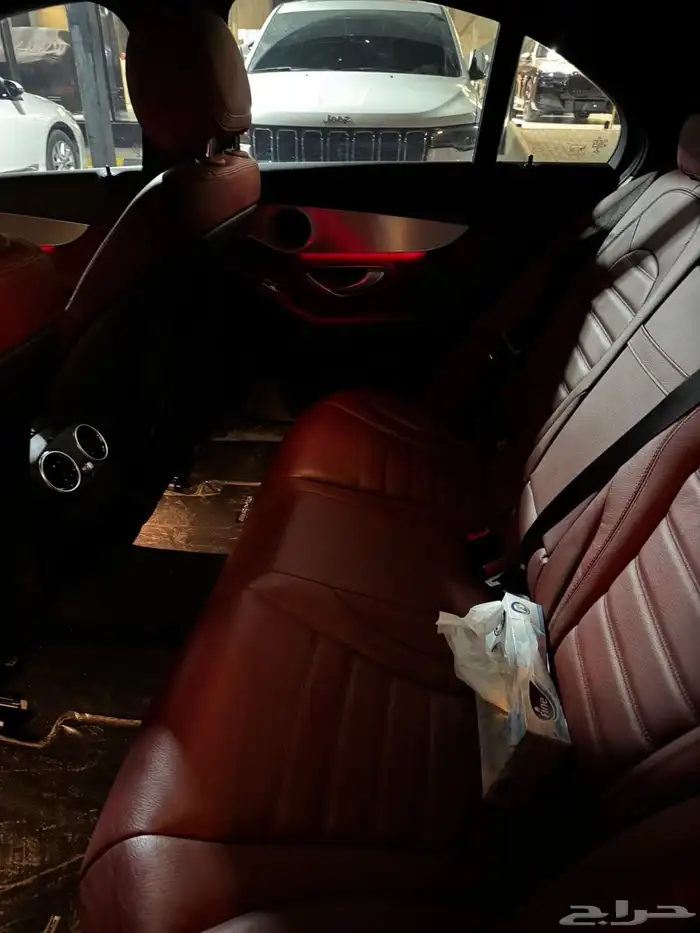 مرسيدس C200 2020 كت AMG مخزن ممشى 10 الاف 4