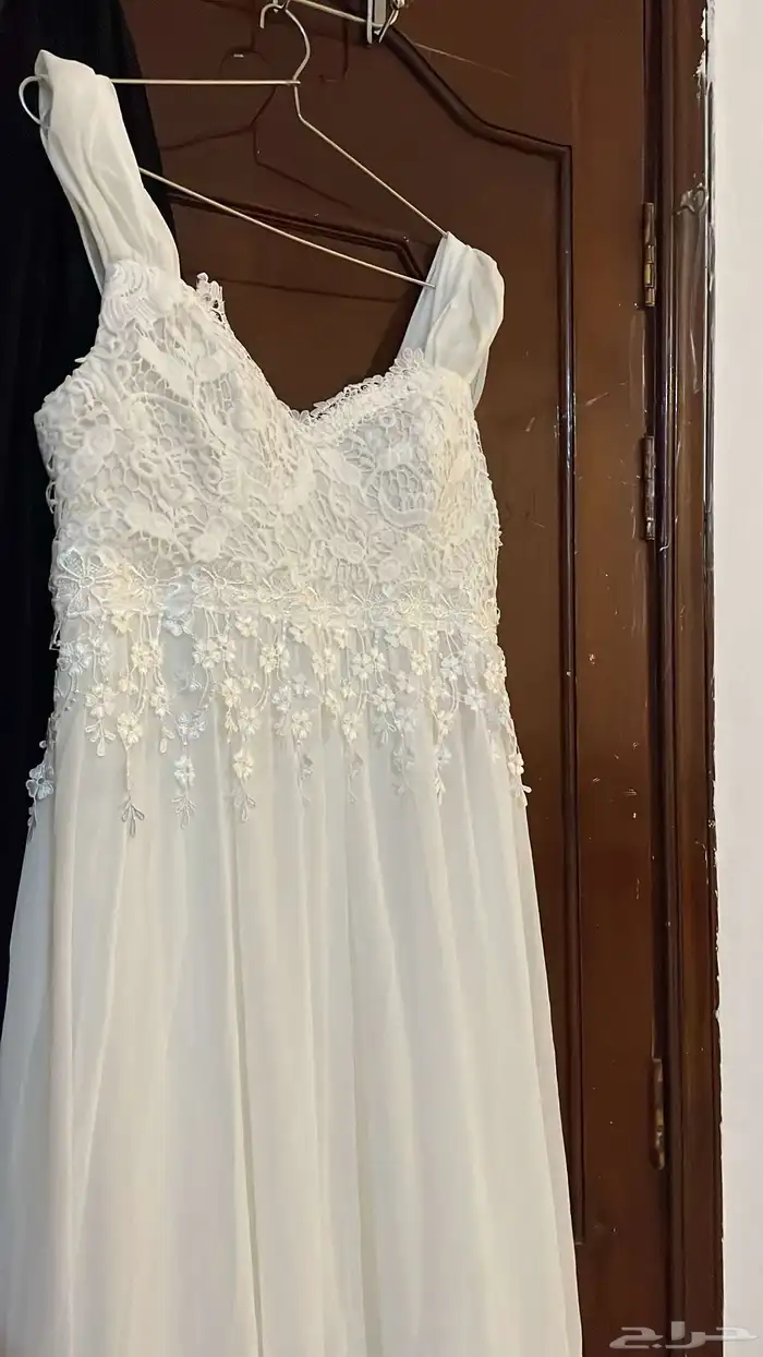 فستان ابيض 0
