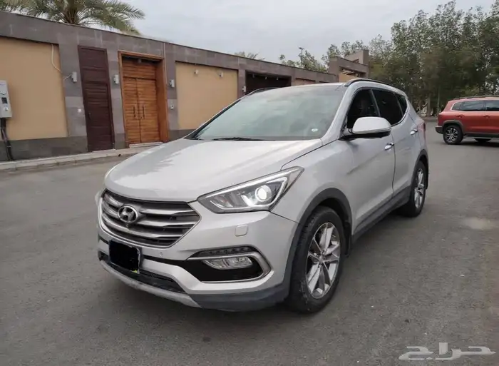 Hyundai Santafe 2018 Full Option for sale 1