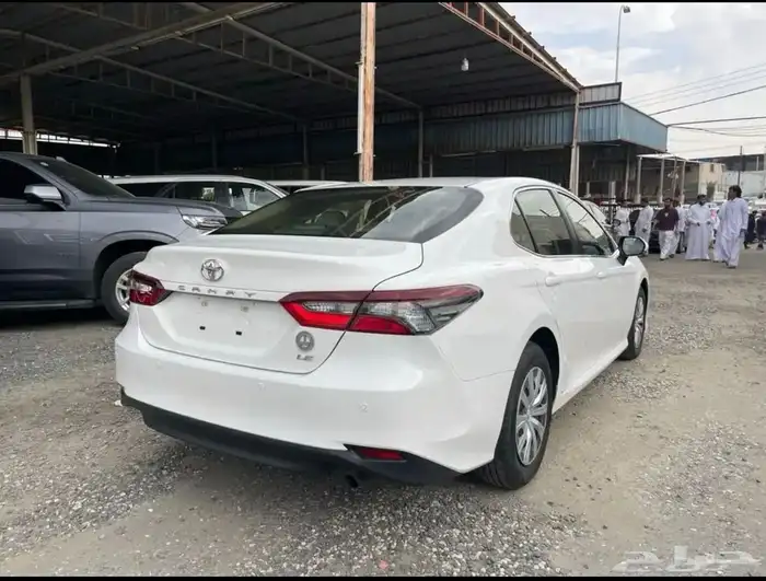 تويوتا كامري 2022 استندر شبه اصفار 3