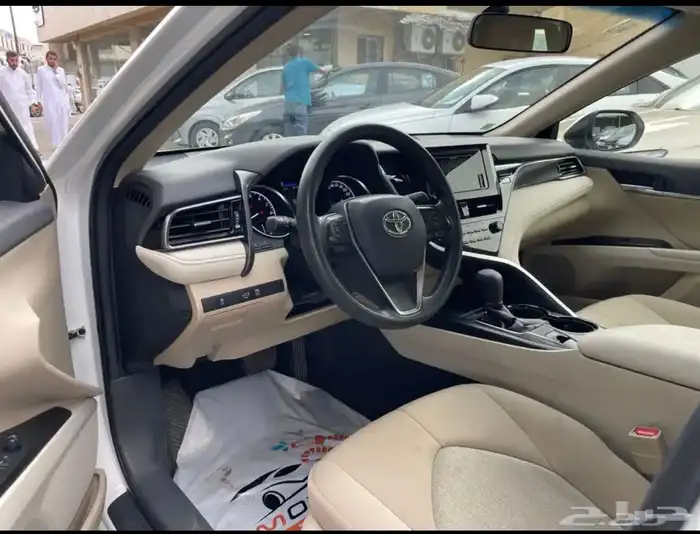 تويوتا كامري 2022 استندر شبه اصفار 5