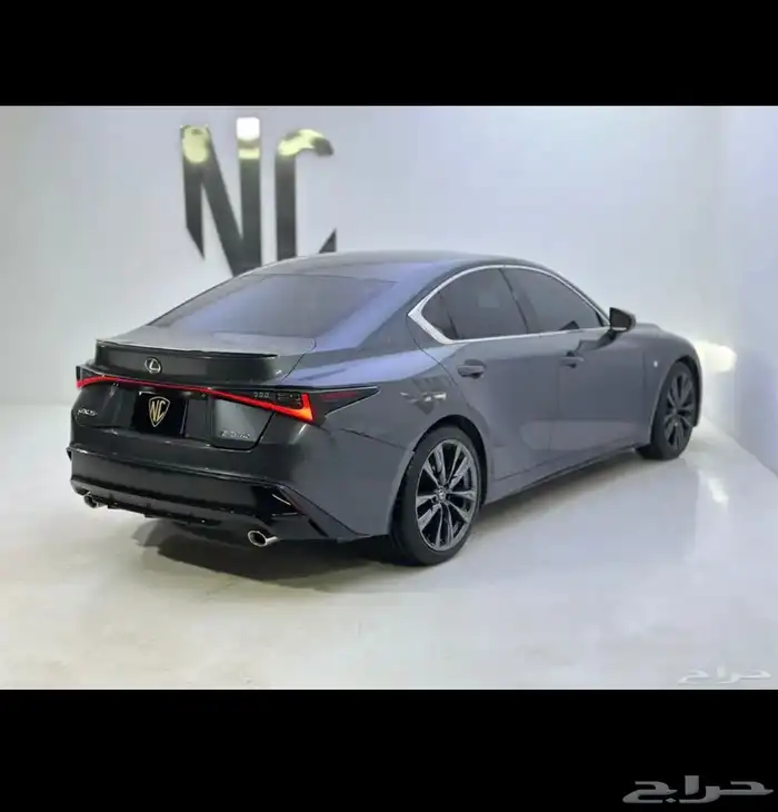 لكزس IS 350 F 6