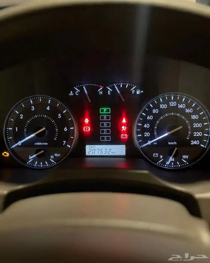 لاندكروزر 12