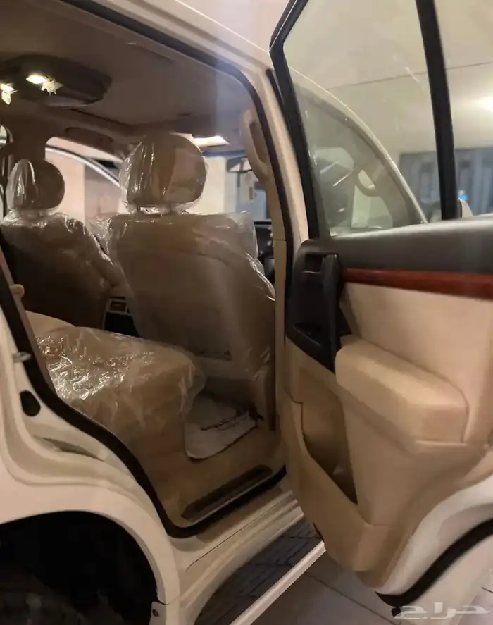 لاندكروزر 6