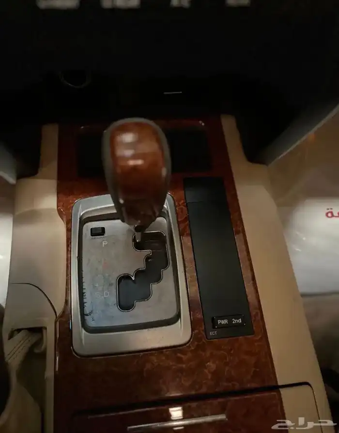 لاندكروزر 8