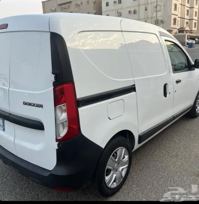 فان دوكر رينو 2021 0