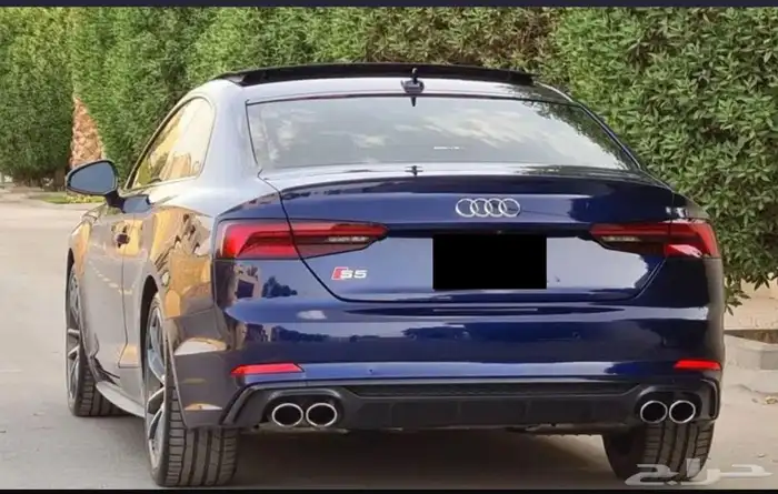 Audi S5 4