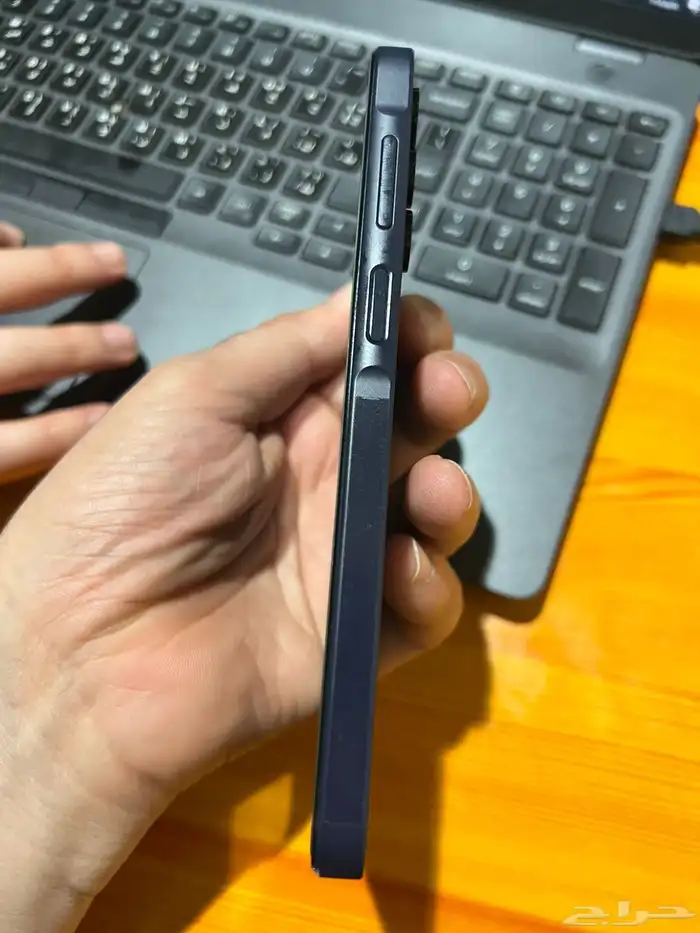 سامسونج A15. بحاله ممتازه 128 جيجا شاريه من جرير بالكرتونه 2