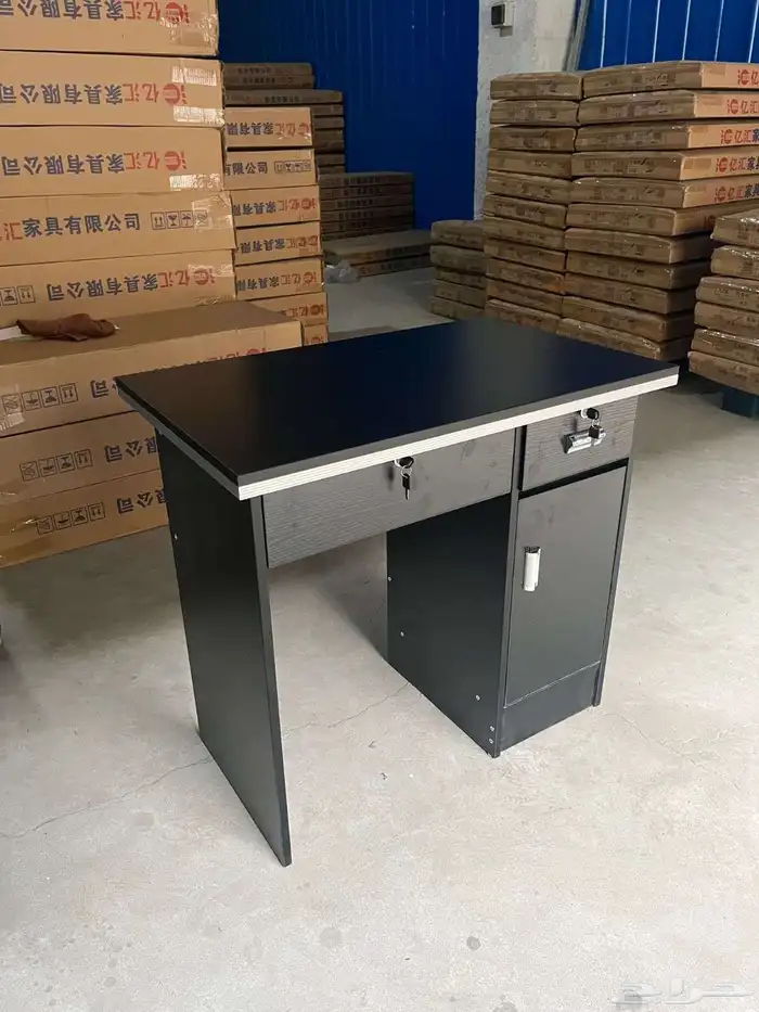 وصلت التشكيلة الجديدة من أثاث المكاتب جديدنا الآن بي 9